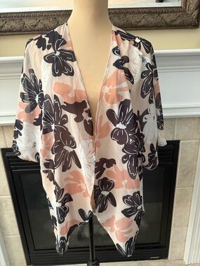 Floral Open-Front Kimono Cardigan in Blush & Black OS Coverup